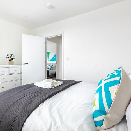 Modern 2Bd Flat In Canary Wharf With City And River Views London Exterior photo